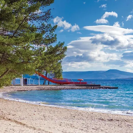 Semesterbostad In With Kitchen *