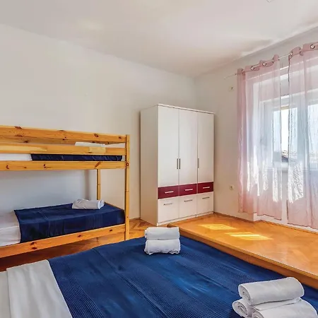 Semesterbostad In With Kitchen *